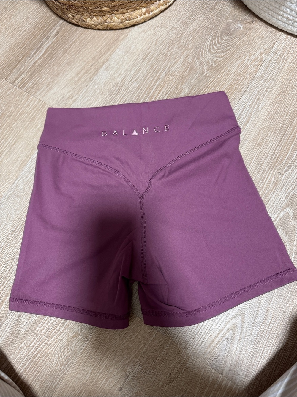 Balance High-Waist Women's Bike Shorts — Plum